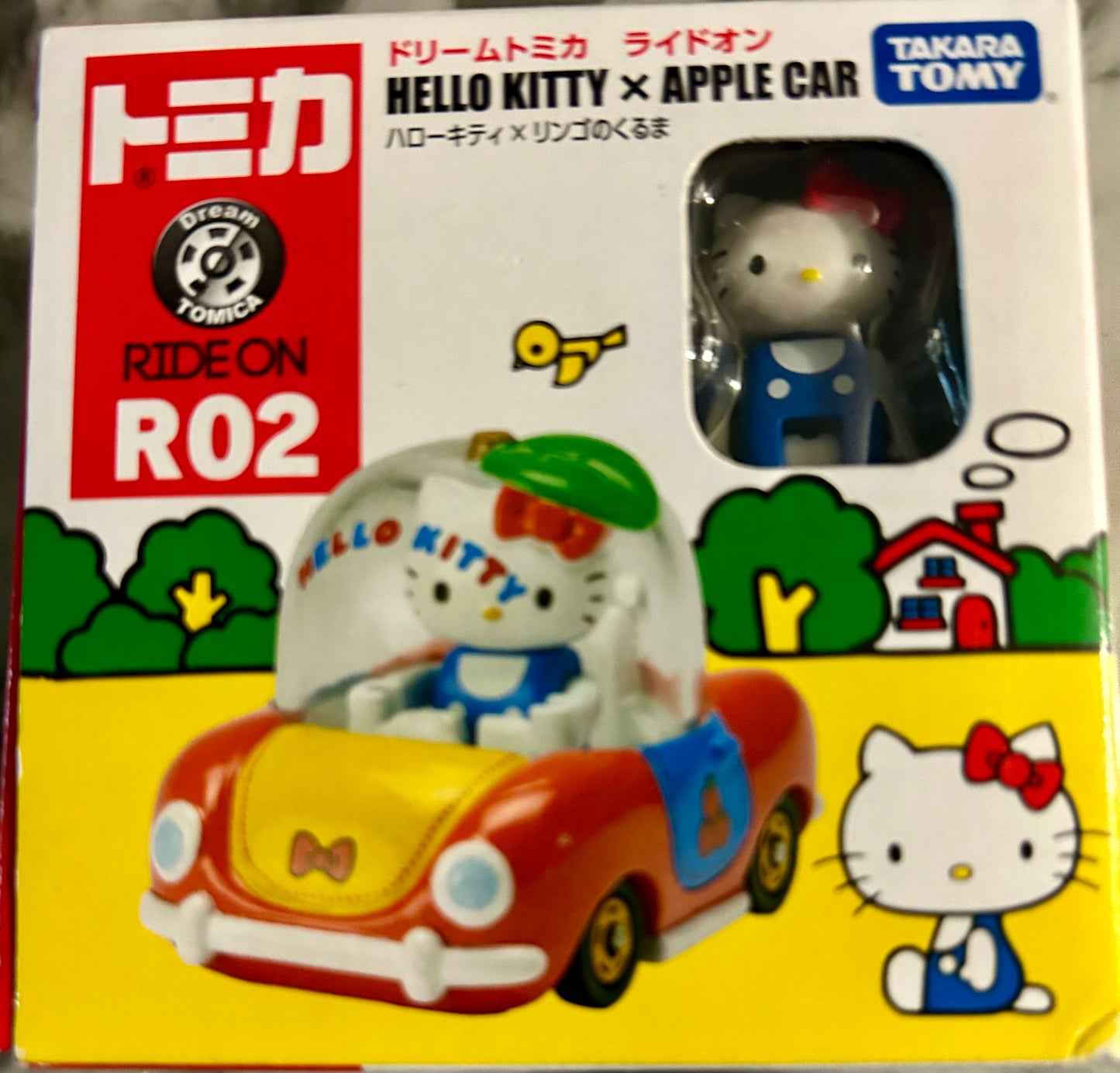 Hello Kitty Takara Apple Car Model